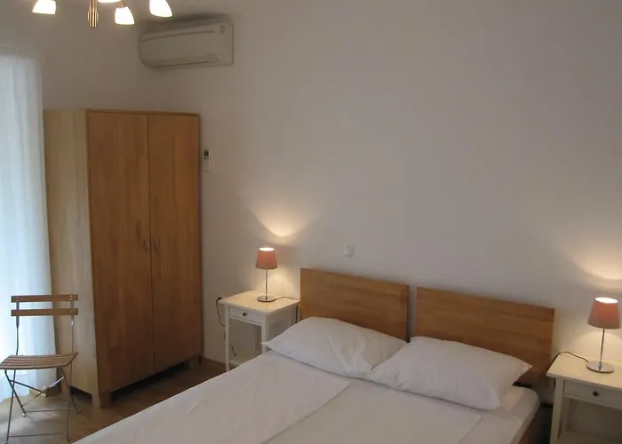 Apartman Delina *