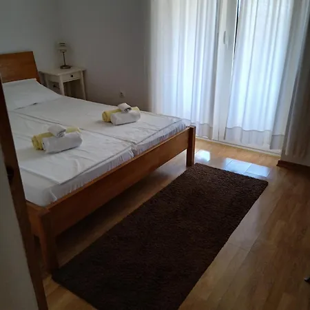 Apartment Delina *