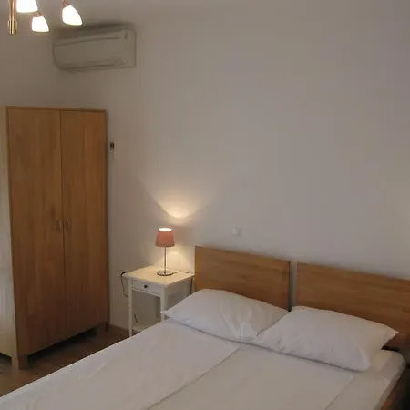 Apartment Delina *